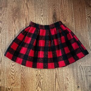 Honey Punch Buffalo Plaid mini skirt, poly wool blend. Size small.